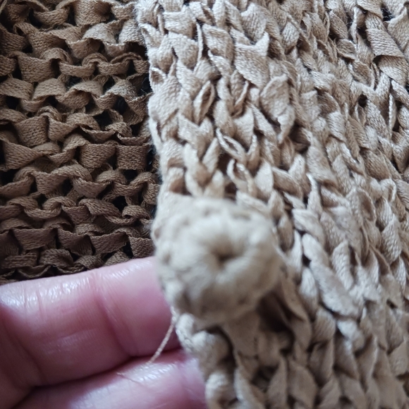 Sweater Vest Loose Knit Casual Chic Tan - Picture 5 of 9